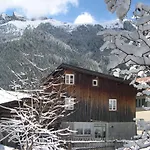 Apartment Cableway