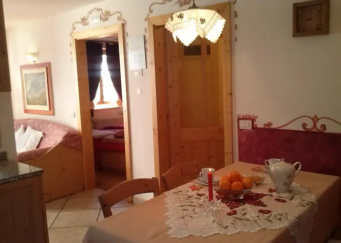 Cableway Appartamento Canazei