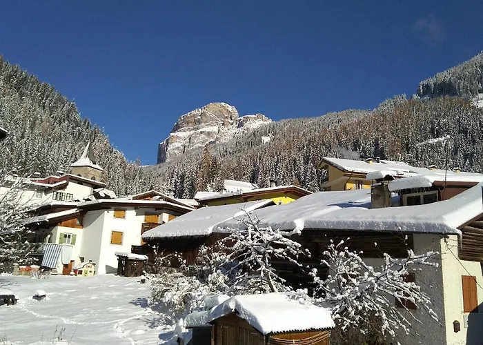 Cableway Appartamento Canazei